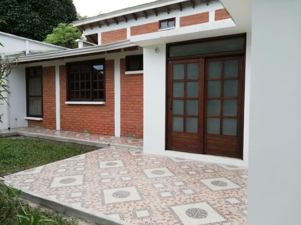 Hostal Suna Vito Puerto Asís 외부 사진